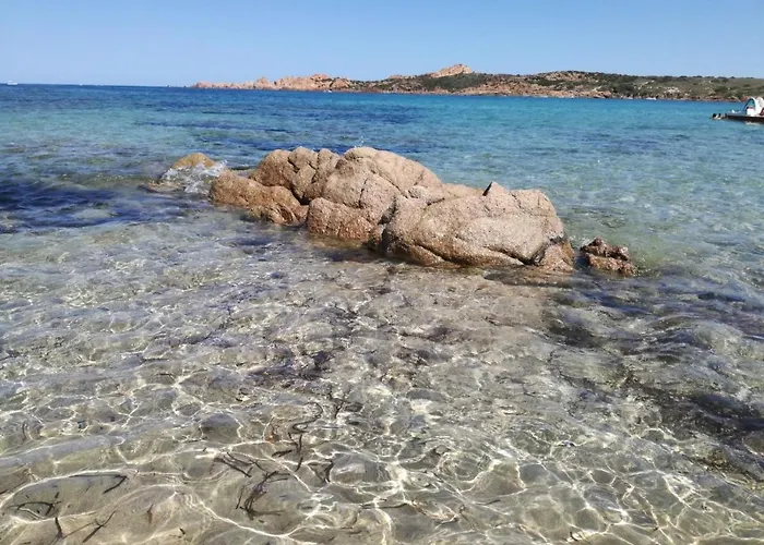Fronte Mare Attico Indipendente Ed Esclusivo Con Terrazza Panoramica Isola Rossa