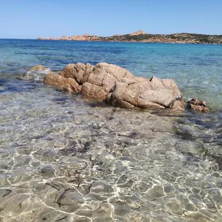 Fronte Mare Attico Indipendente Ed Esclusivo Con Terrazza Panoramica Isola Rossa