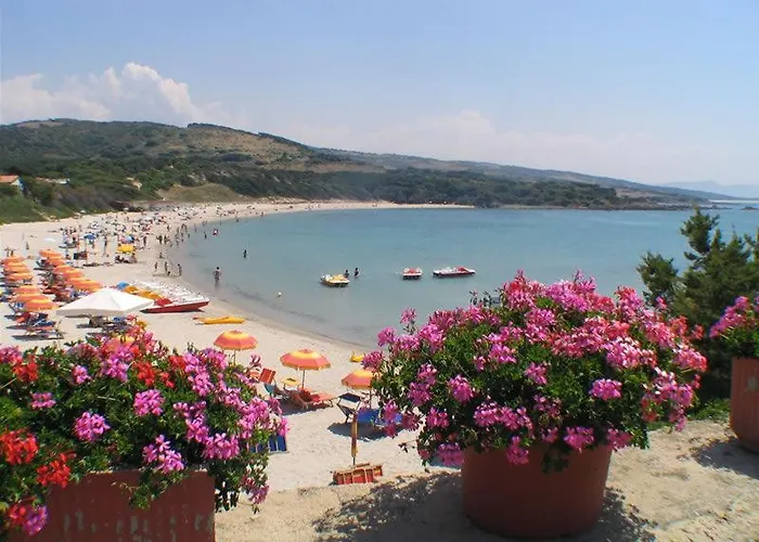 Fronte Mare Attico Indipendente Ed Esclusivo Con Terrazza Panoramica Isola Rossa (Sassari)